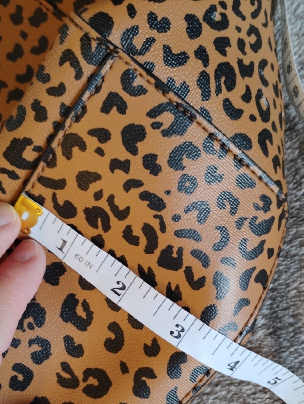 Fossil Rachel Tote Bag Animal Print Missing Zipper Pull - Picture 5 of 8